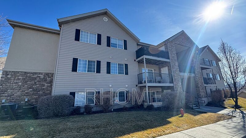 1st image of 1441 W Westbury Way #D