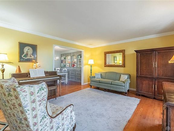 2nd image of 9862 Jane Ct
