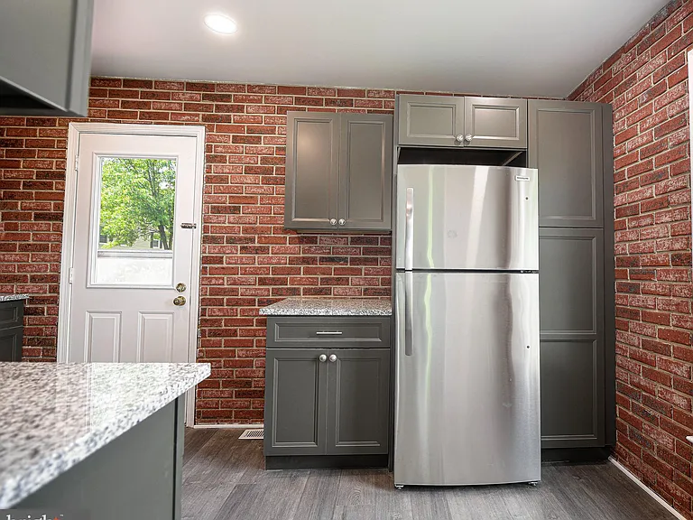 15 Burnsway Ct #9G — Photo 13