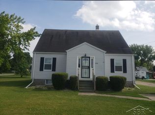 3525 Shattuck Rd, Saginaw, MI 48603