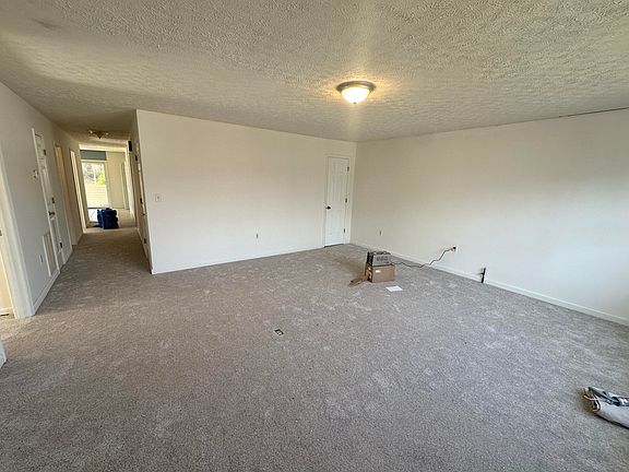 2nd image of 33 Village Rd