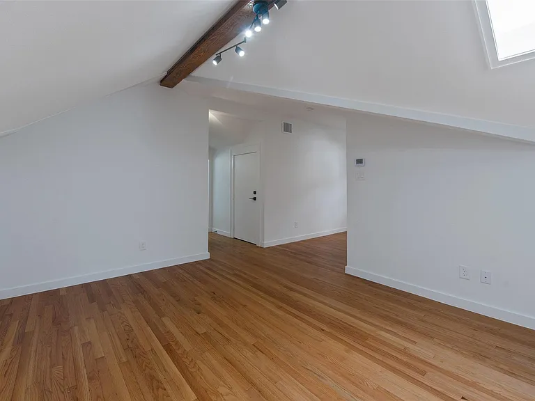 1459 Munger St — Photo 28