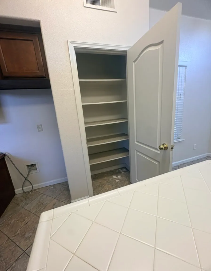 3 bed, 2.0 bath, $2,250 — Photo 3