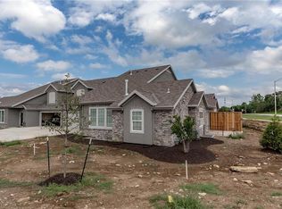 23912 W 66th St, Shawnee, KS 66226