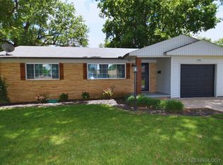 5738 E 23rd St, Tulsa, OK 74114