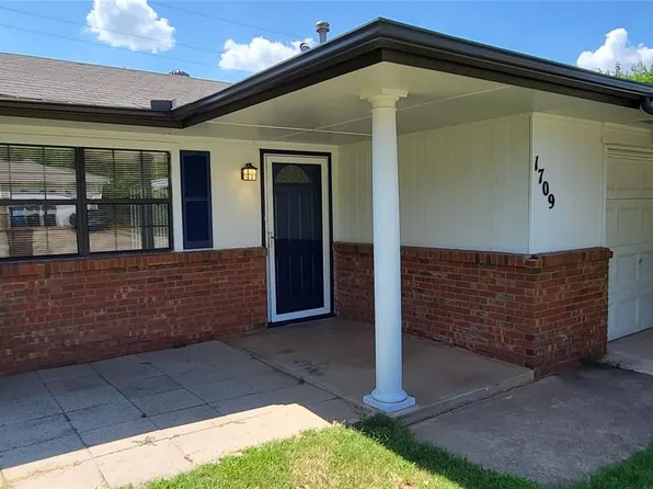 1709 Melody Dr, Midwest City, OK 73130