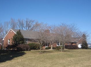 45 Sue St, Milroy, PA 17063