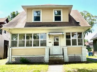 934 Central Ave W, Saint Paul, MN 55104