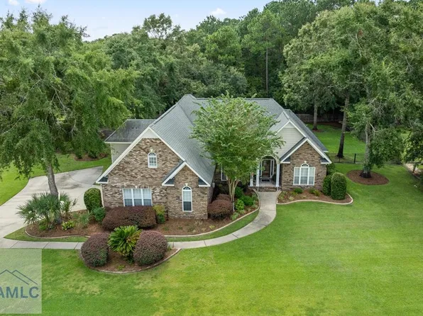 687 Brigham Dr, Richmond Hill, GA 31324