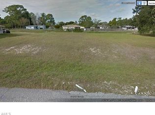 17 Connecticut Rd, Lehigh Acres, FL 33936