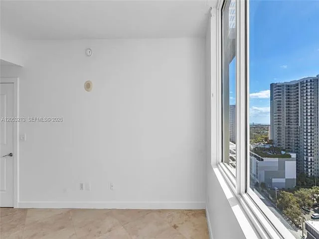 2 bed, 2.0 bath, $3,200 — Photo 3