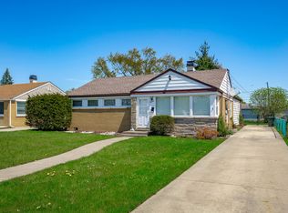 9319 National Ave, Morton Grove, IL 60053