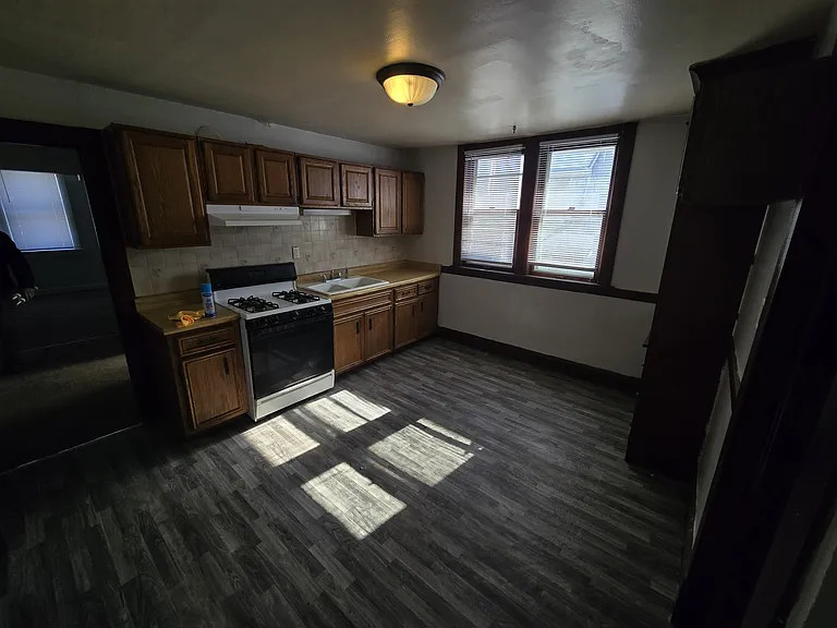3263 N Buffum St #A — Photo 2