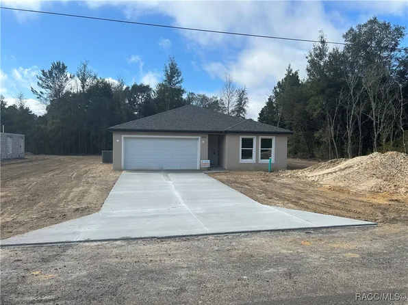 3090 W Juliet Pl, Citrus Springs, FL 34433