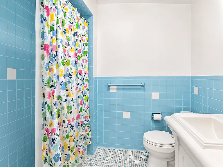 22-30 149th St #2A — Photo 17