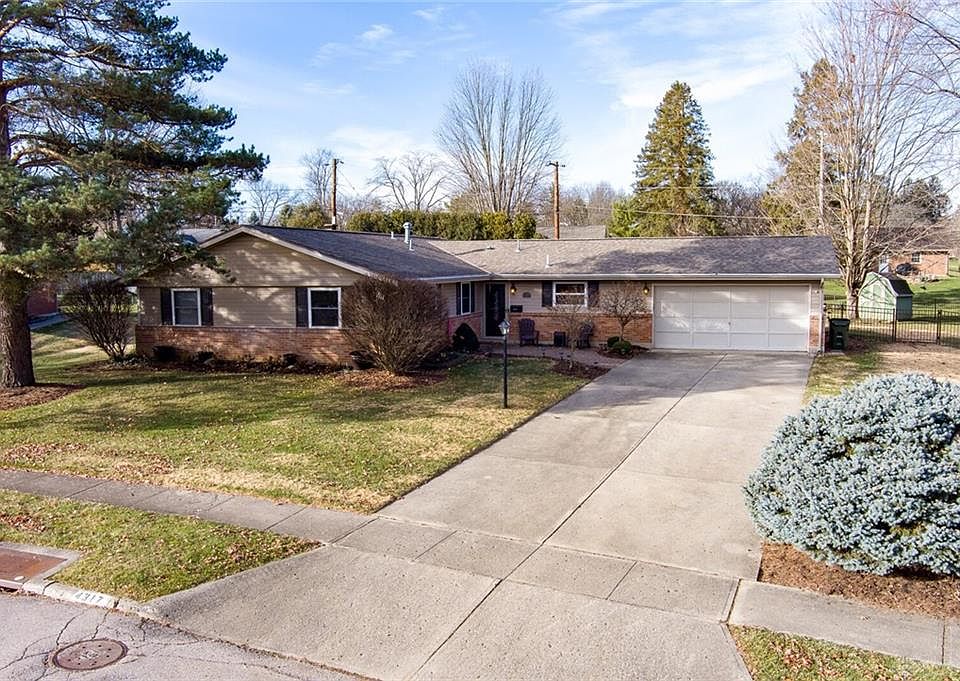 1st image of 4317 Clarendon Dr