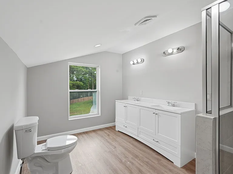 7134 Williams Rd — Photo 17
