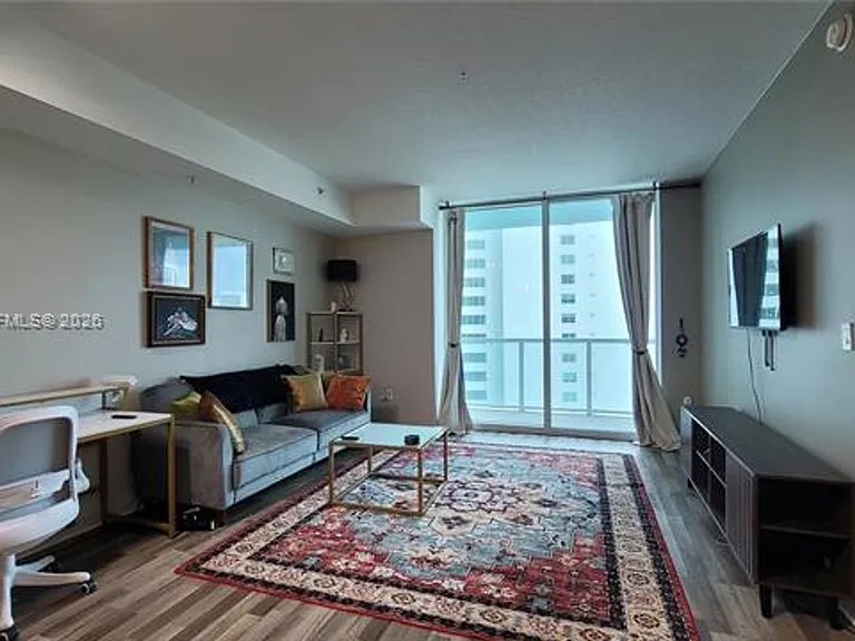 1900 N Bayshore Dr #CU-2009 — Photo 5
