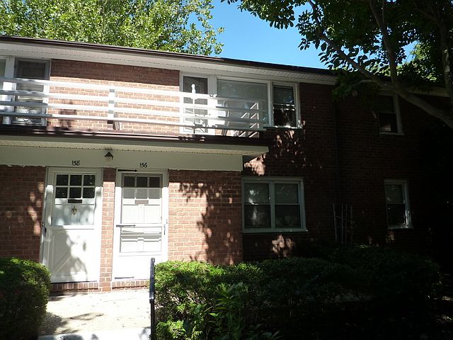 1st image of 156 S Buckhout St #156