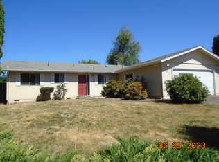 966 Royalty Dr NE, Salem, OR 97301