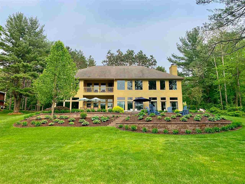1st image of 872 W Lake Forest Ln