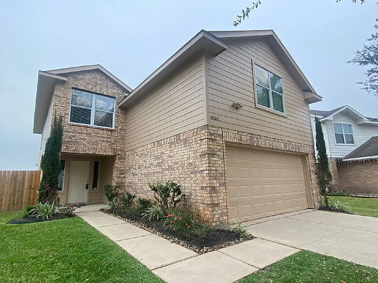 19162 Yellow Thrush Dr — Photo 46
