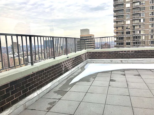 Rented by Highline Residential | media 16