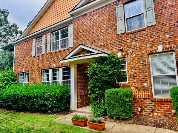 113 Longchamp Ln, Cary, NC 27519