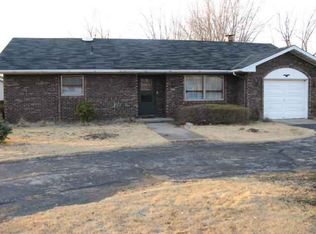 1908 N Court St, Sullivan, IN 47882