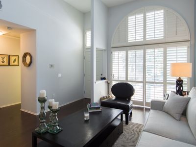 5455 Sylmar Ave APT 2205, Van Nuys, CA, 91401