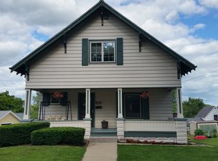 610 S Wisconsin St, Mineral Point, WI 53565