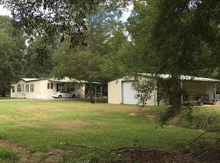 1059 Sweetgum Dr, Ville Platte, LA 70586