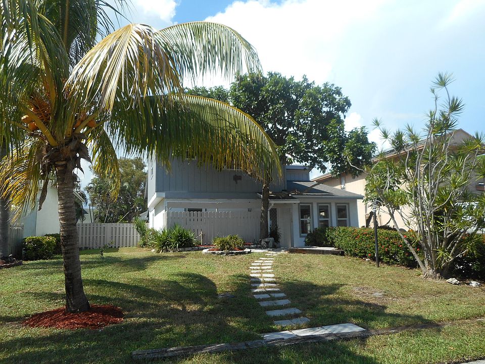 1st image of 2389 Zeder Ave