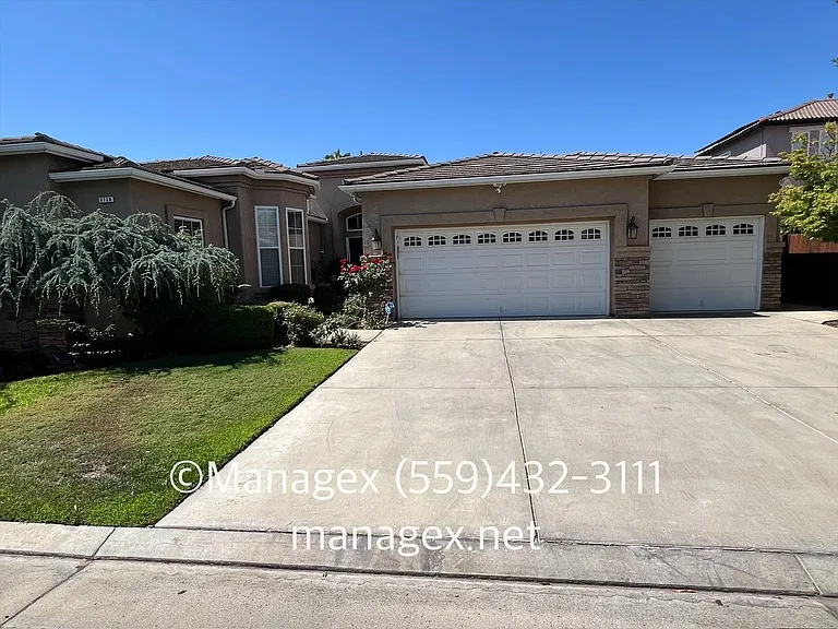 9708 N Willey Ct — Photo 2