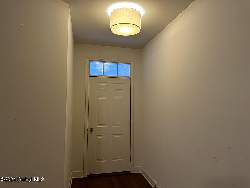 4th image of 34 Andriana Lane