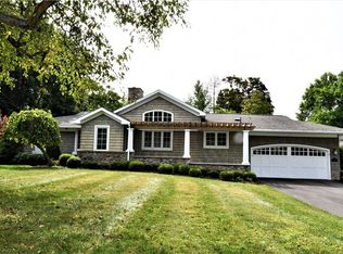 4 Gayle Rd, Skaneateles, NY 13152