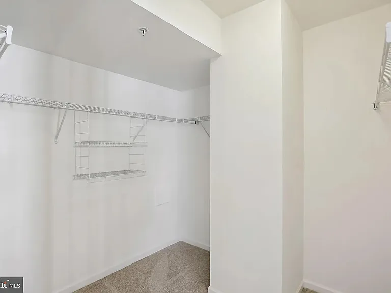 18320 Woodhouse Ln — Photo 28