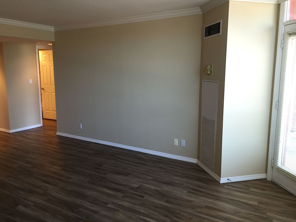 1st image of 3333 E Bayaud Ave APT 504B