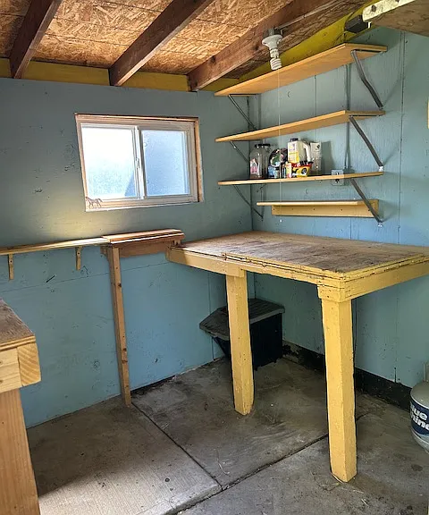 Storage shed
