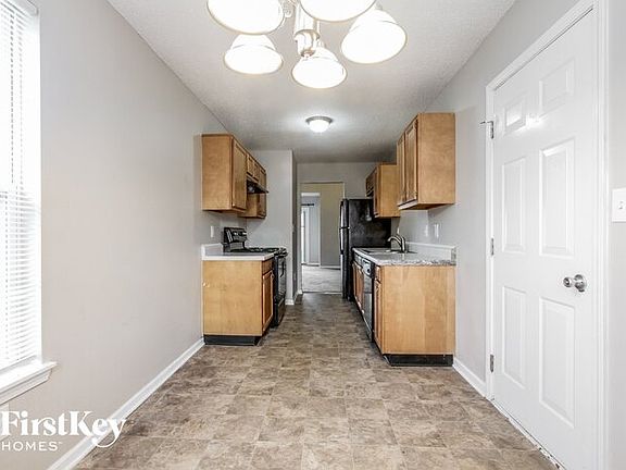 5th image of 4259 Village Bend Ln