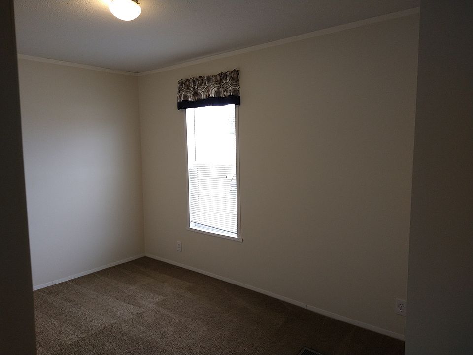 2nd image of 443 Buchanan Dr #443