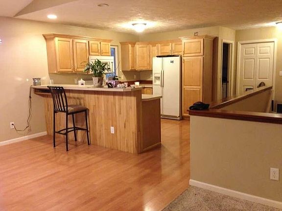3rd image of 14875 Timber Ln