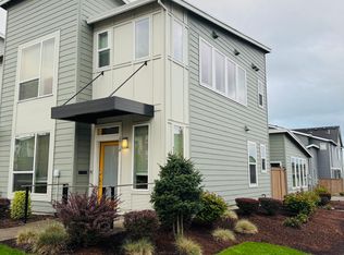 6914 SE Blanton St, Hillsboro, OR 97123