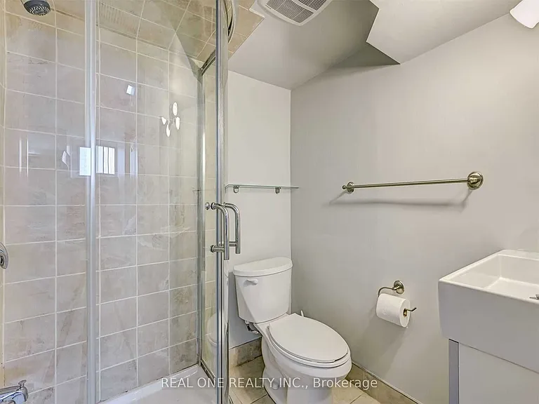42 Cadillac Ave #LOWER — Photo 9
