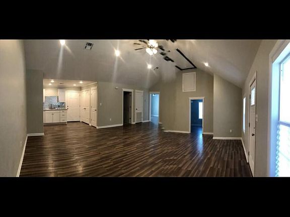 3rd image of 315 Cenla St