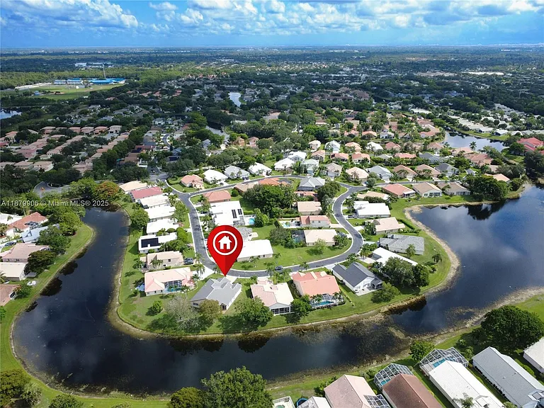 2549 Egret Lake Dr — Photo 4