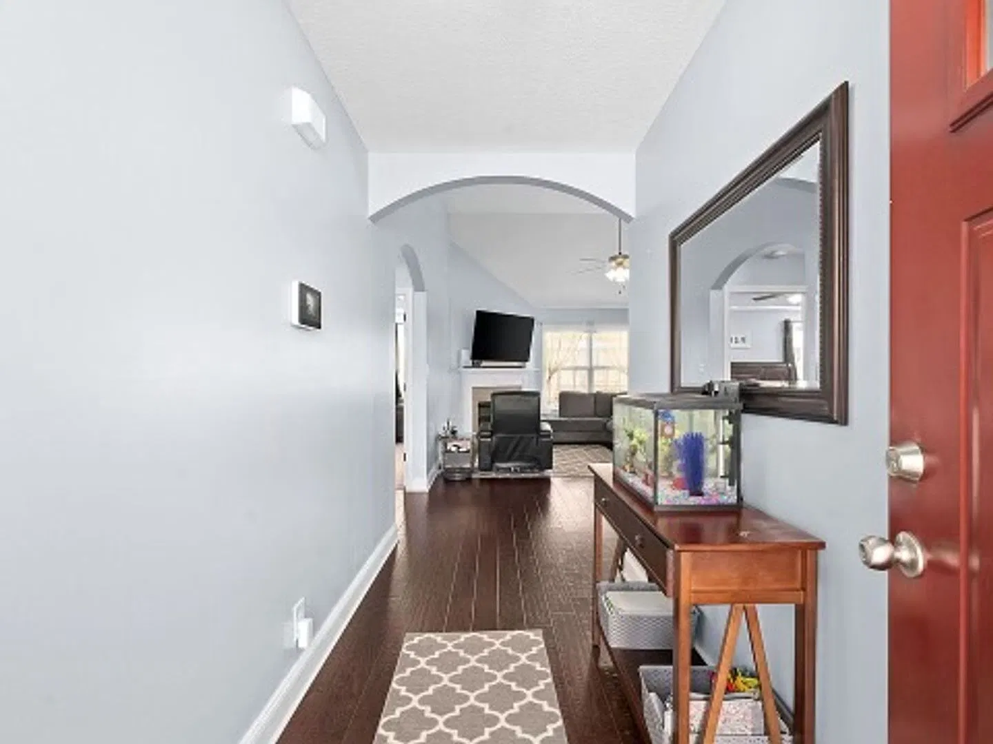 Beautiful Home in St. B! 3Bed/2Bath with 2 Car Garage and Privacy Fence! — Photo 3