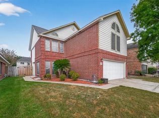 917 Hartman Dr, Baytown, TX 77521