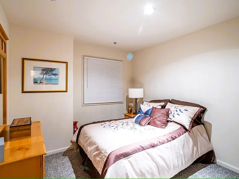 Autumn Ridge Apartments — Photo 15