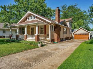 823 SW Macvicar Ave, Topeka, KS 66606